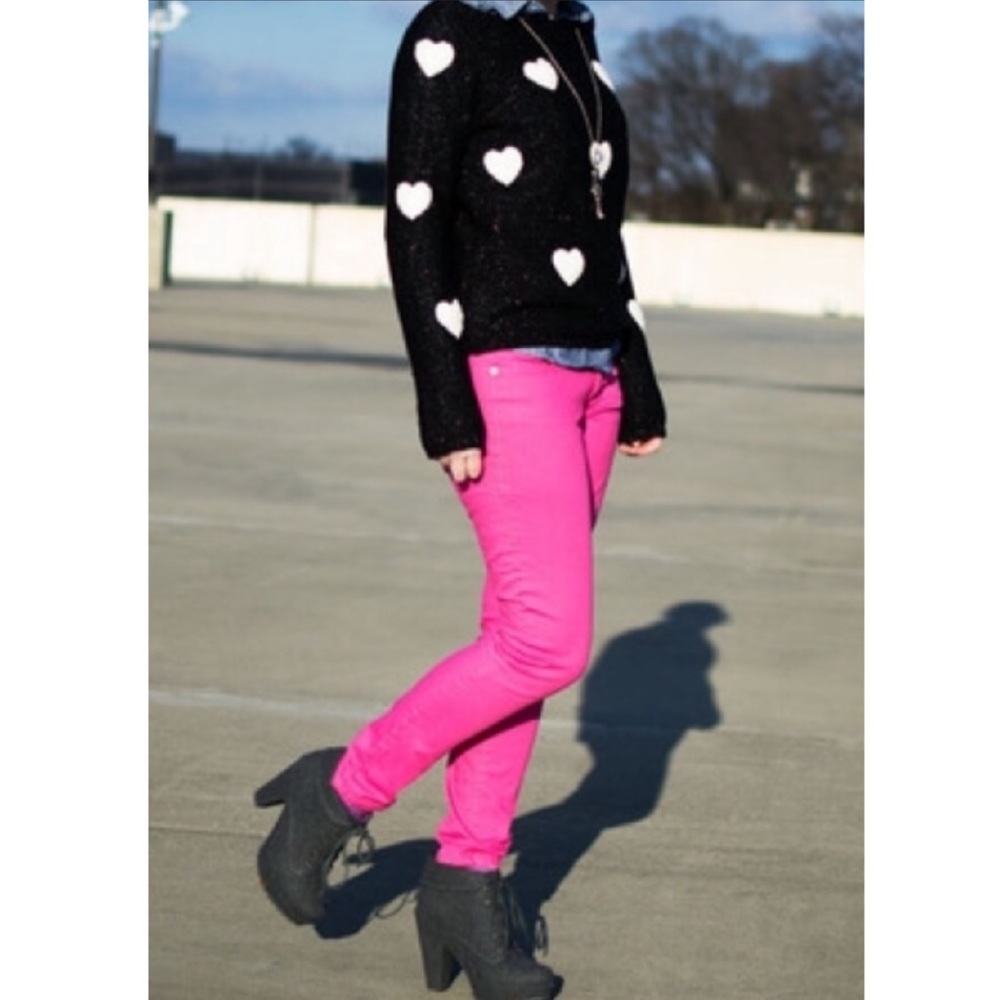 lauren conrad black and white heart knit sweater